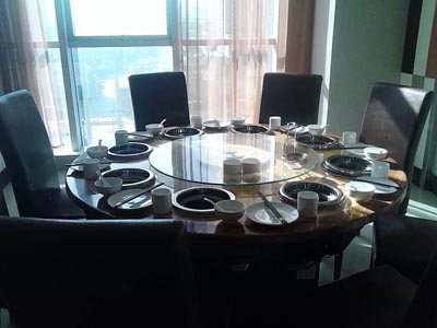 浅析无烟火锅产业竞争的特点